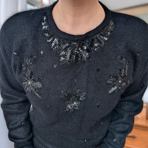 SHIMMERSTRAVAGNZA Rafella - Vintage 80s 90s NWOT Angora wool beaded sweater - M - Picture 2 of 5